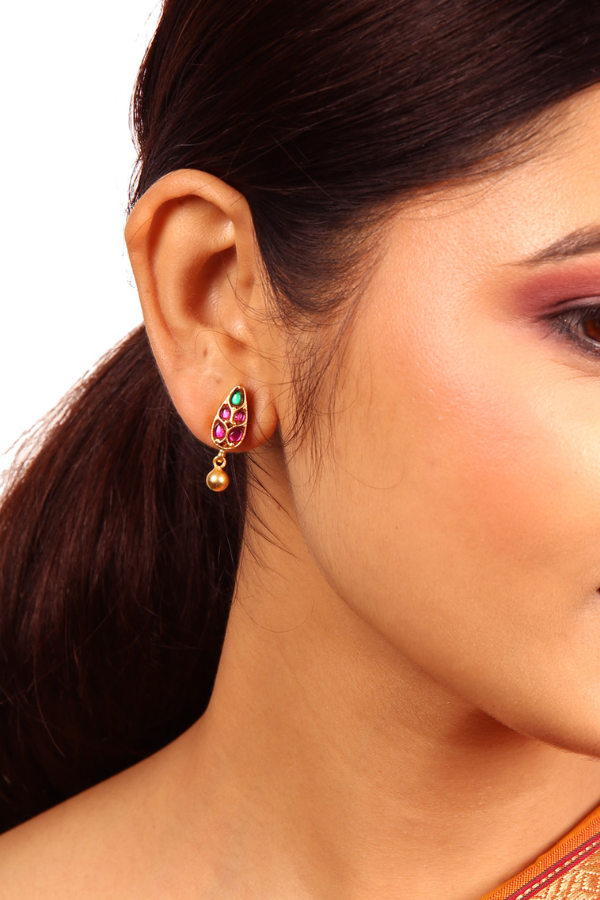 Mugai Studs - 925 silver gold polish