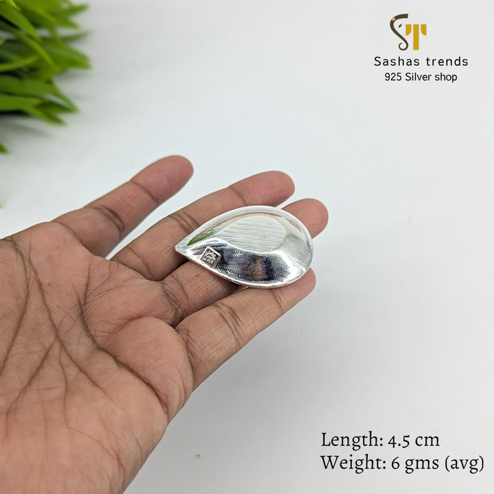 925 Silver mini lamp / Silver mini diya / Silver vilakku
