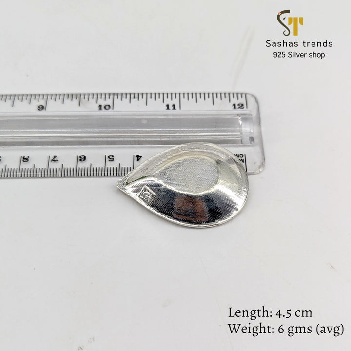 925 Silver mini lamp / Silver mini diya / Silver vilakku