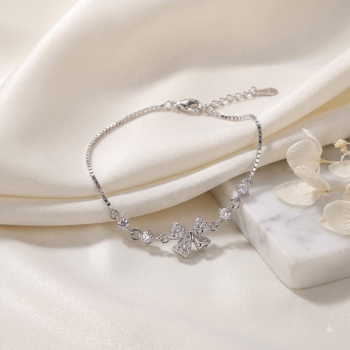 Zircon bow wrist chain