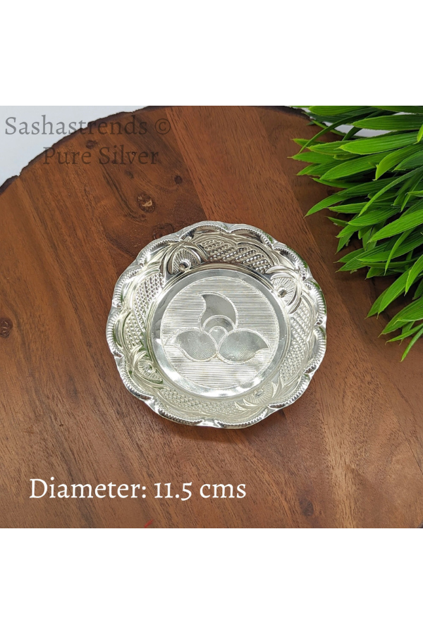 Pure silver plate -11.5 cms diameter- Silver pooja plate - pooja items for home, return gift for navarathri, wedding & housewarming