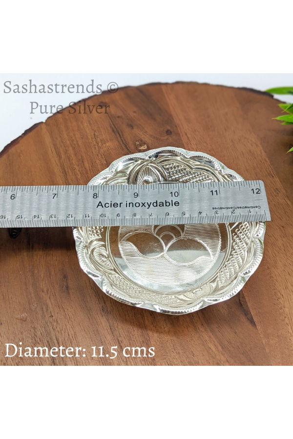 Pure silver plate -11.5 cms diameter- Silver pooja plate - pooja items for home, return gift for navarathri, wedding & housewarming