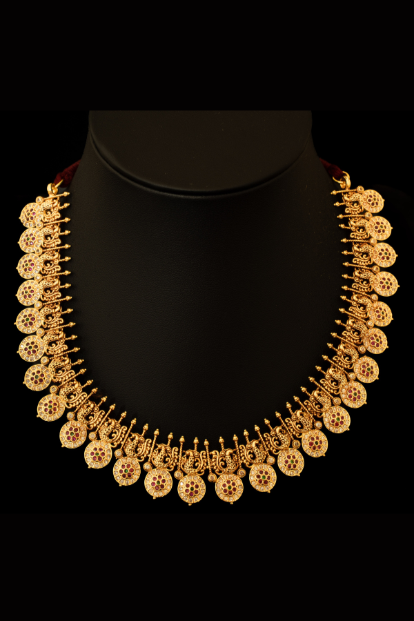 Radha White Stone Necklace - 925 silver gold polish