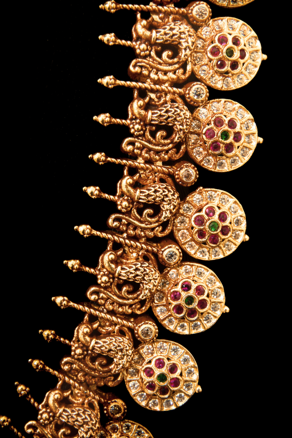 Radha White Stone Necklace - 925 silver gold polish