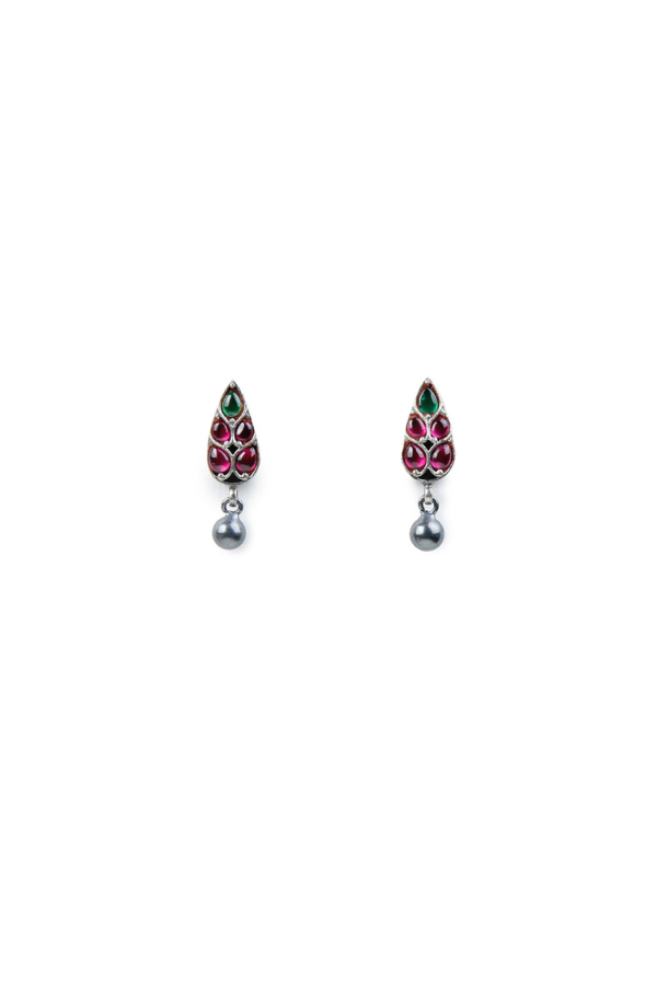 Ragini Stud-925 silver oxidized