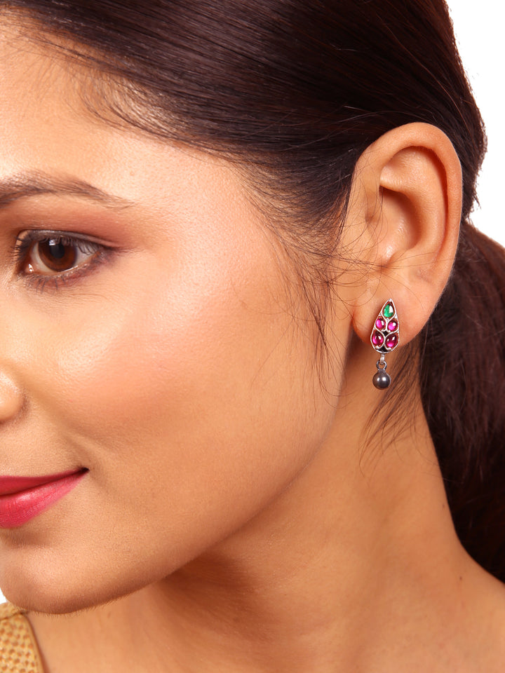 Ragini Stud-925 silver (oxidized)-Earring