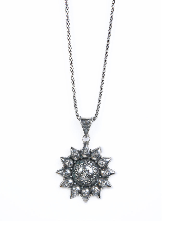 Savitra Necklace - 925 oxidized silver
