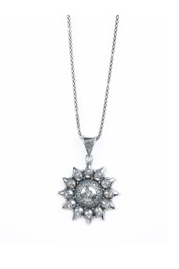 Savitra Necklace - 925 oxidized silver