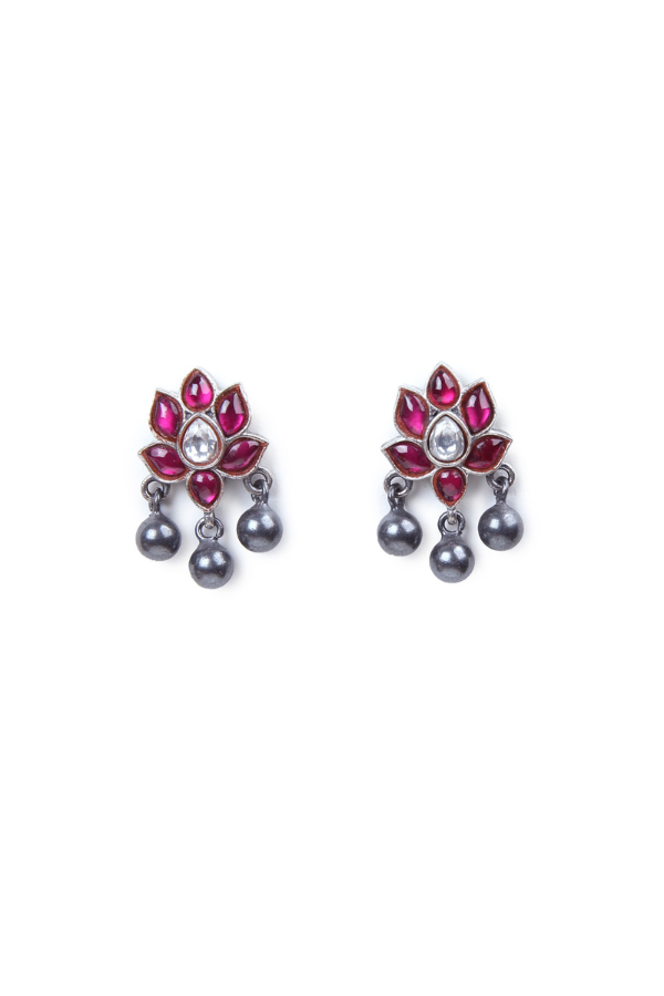 Shreeja Stud-925 silver oxidized