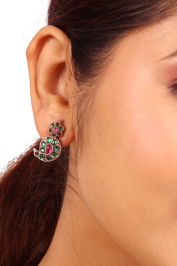 Shriya Stud-925 silver oxidized