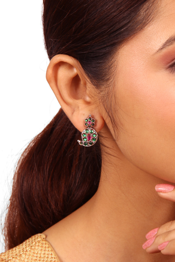 Shriya Stud-925 silver oxidized