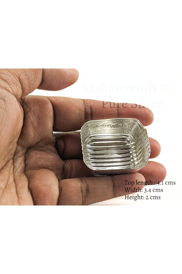 Silver mini donne- pure silver gift items- silver pooja items for home, return gift for navarathri,wedding &housewarming