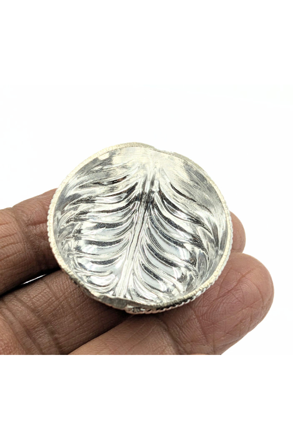 Silver mini leaf bowl - Kumkum haldi bowl - Return gift for navarathri/diwali/babyshower/krishnajanmastami