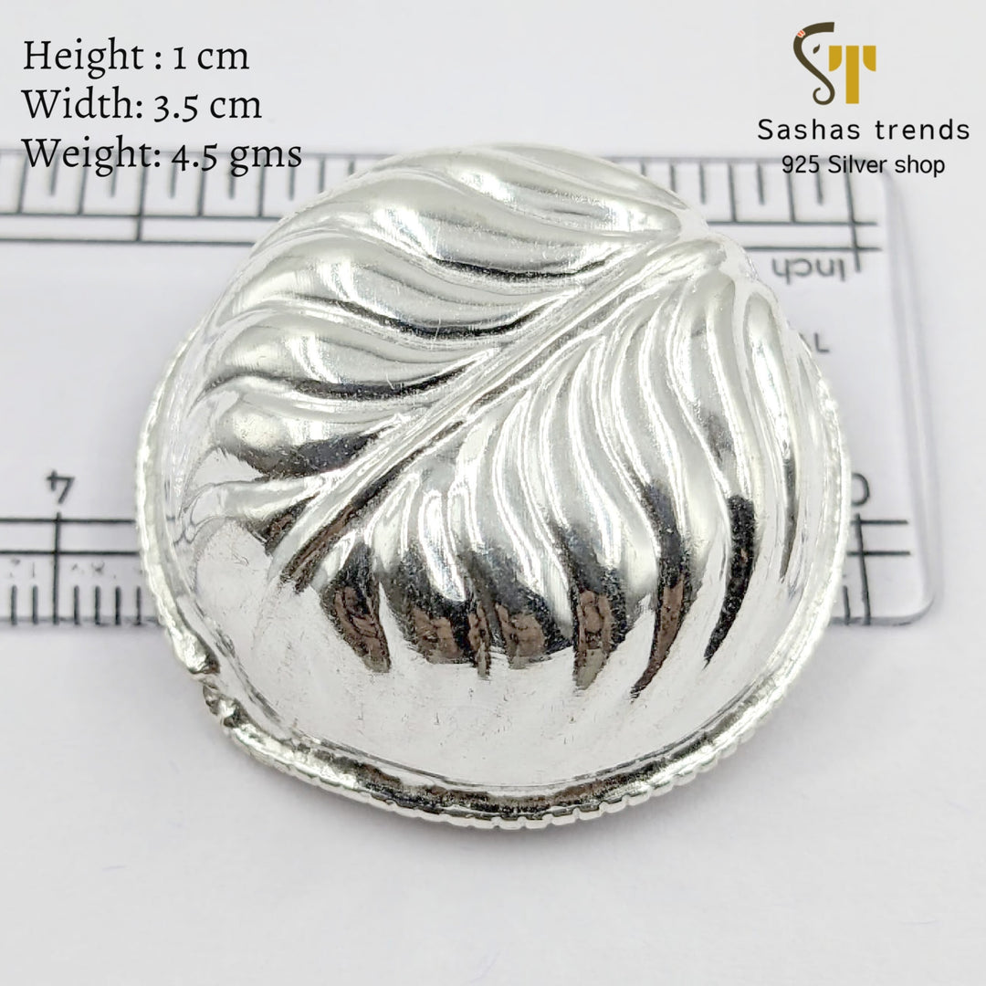 Silver mini leaf bowl - Kumkum haldi bowl - Return gift for navarathri/diwali/babyshower/krishnajanmastami