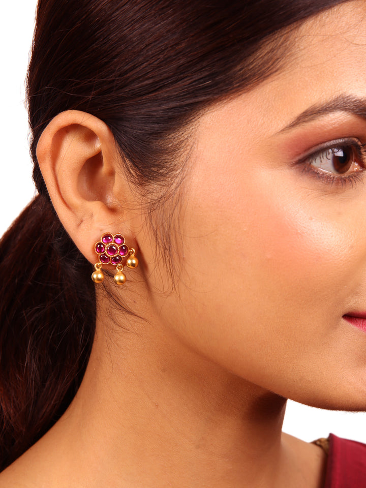Sindhura Stud - 925 silver gold polish