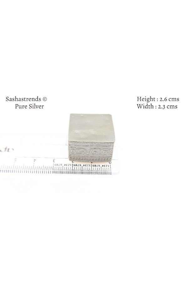 Square shape kumkum box with lid- pure silver gift items- silver pooja items for home,return gift for navarathri,wedding & housewarming