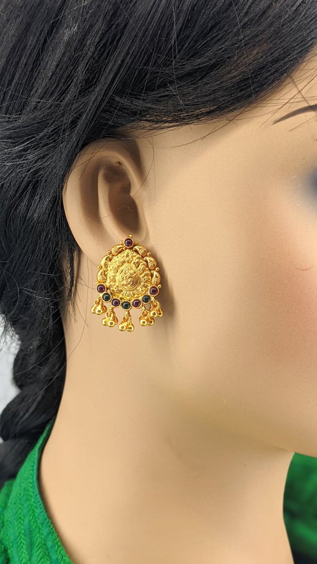 Sravani Stud - 925 silver gold polish