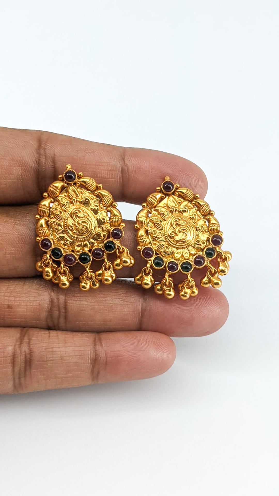 Sravani Stud - 925 silver gold polish