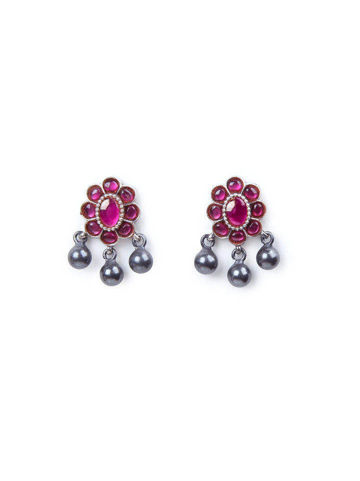 Tanu Stud - 925 silver oxidized - Earrings
