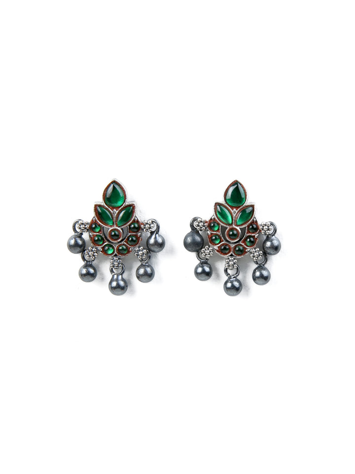 Tanuka Stud - 925 silver oxidized - Earrings