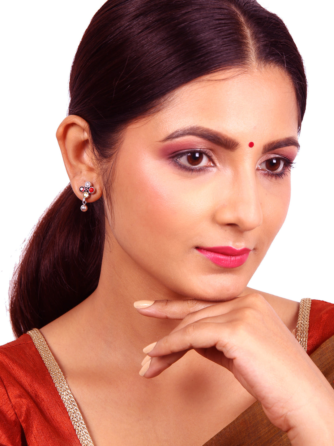Vihaan Stud -925 silver oxidized - Earrings