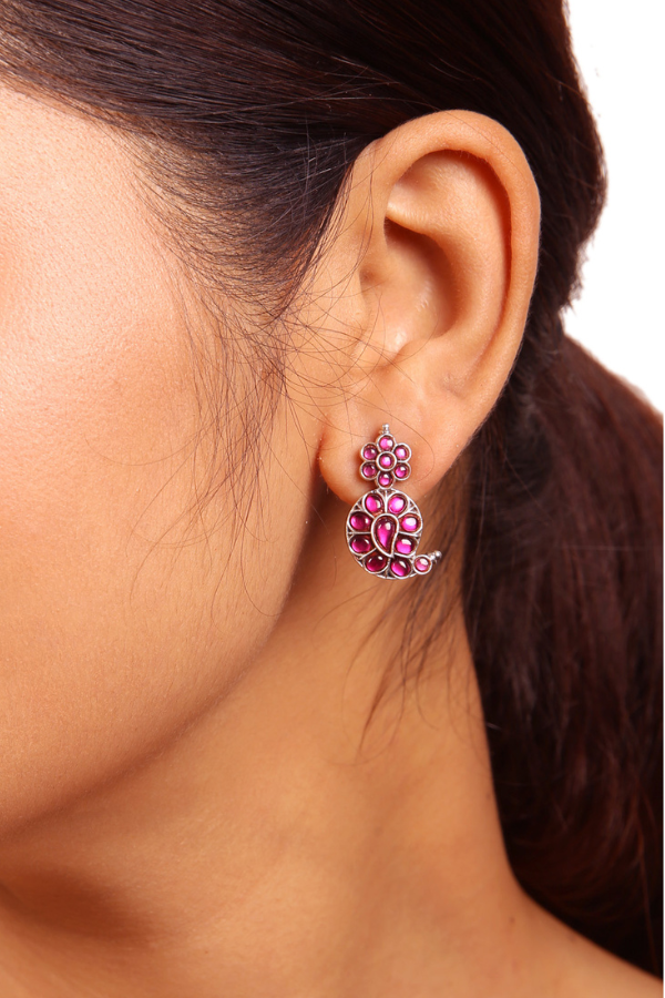 Vinita Stud - 925 silver oxidized