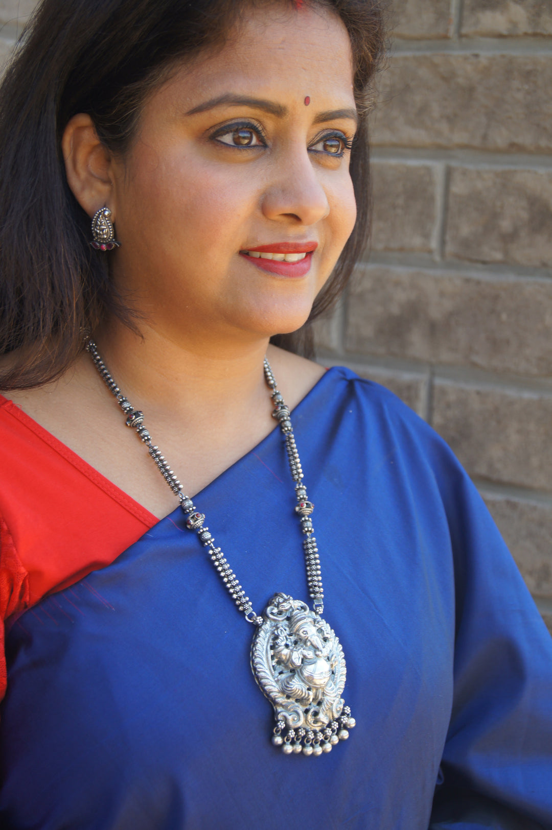 Vira Necklace - 925 oxidized silver