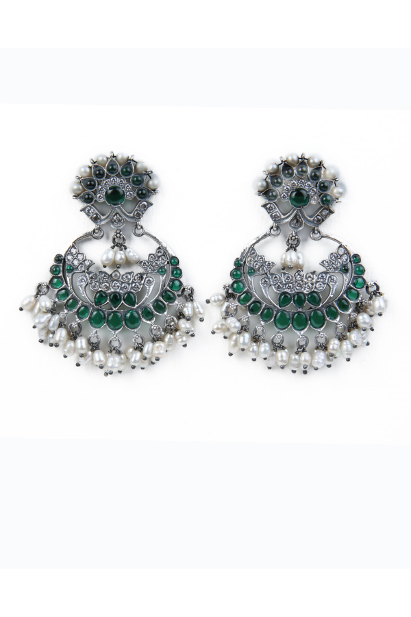 Pair of silver earrings with green stones and pearl beads