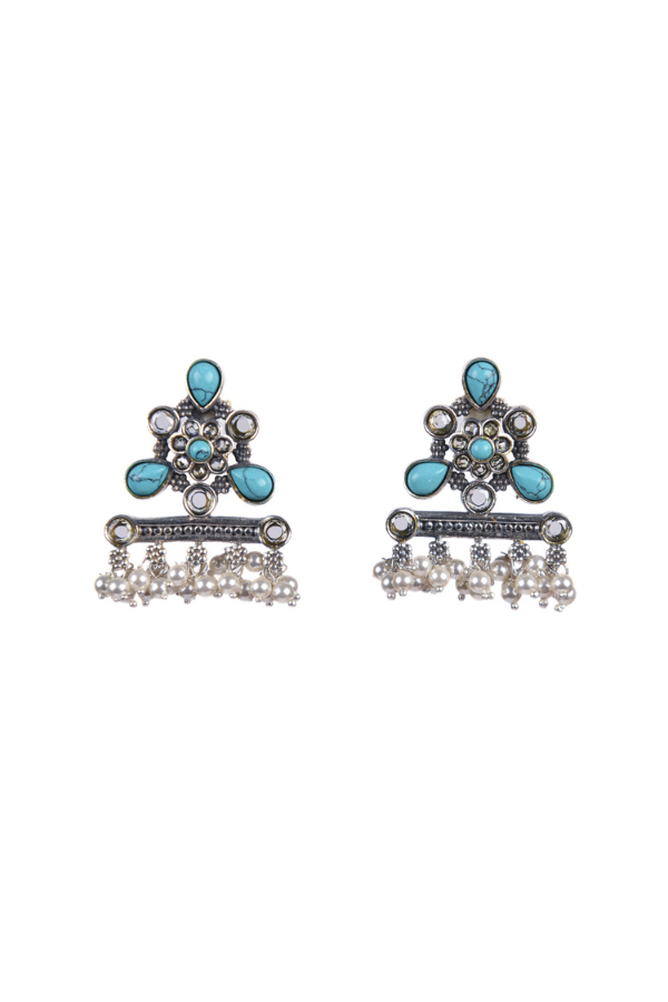 Pair of earrings with turquoise stones and dangling elements