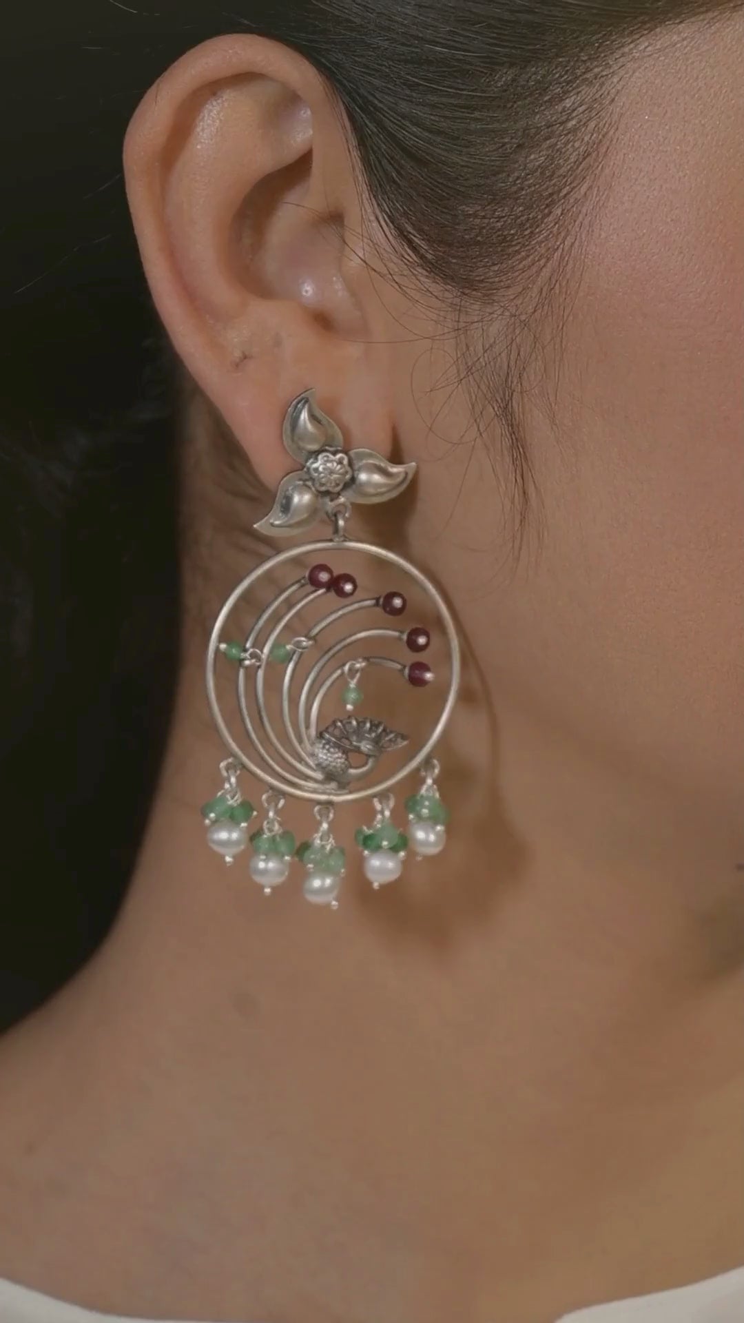 Levinya 925 Silver oxidized earring