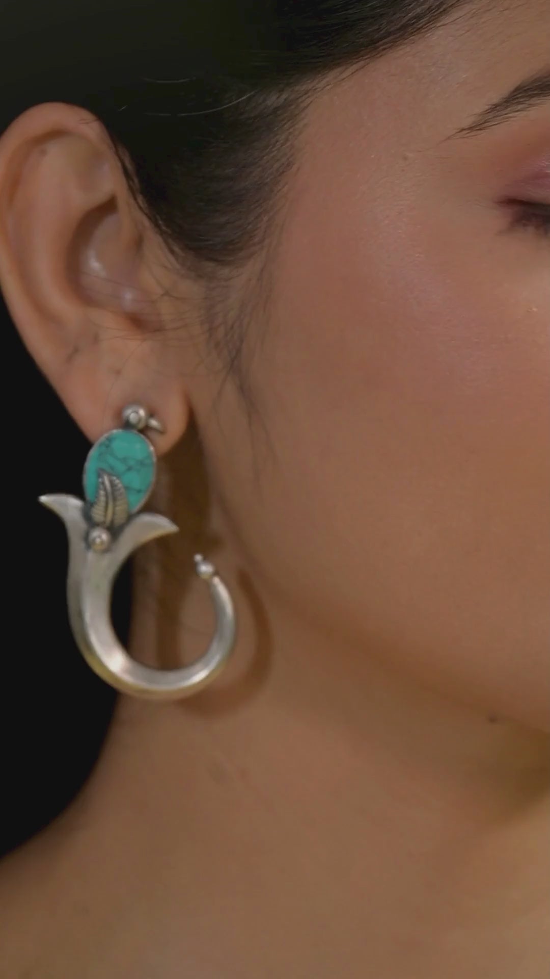 Elina 925 silver oxidized earring