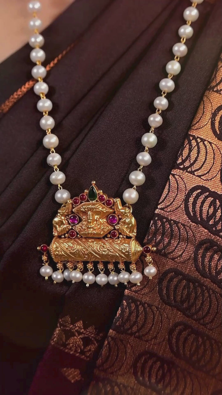 Gouri Necklace - 925 silver gold polish