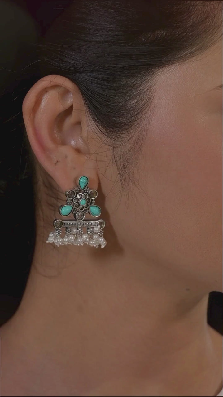 Ria contemporary 925 silver Earring