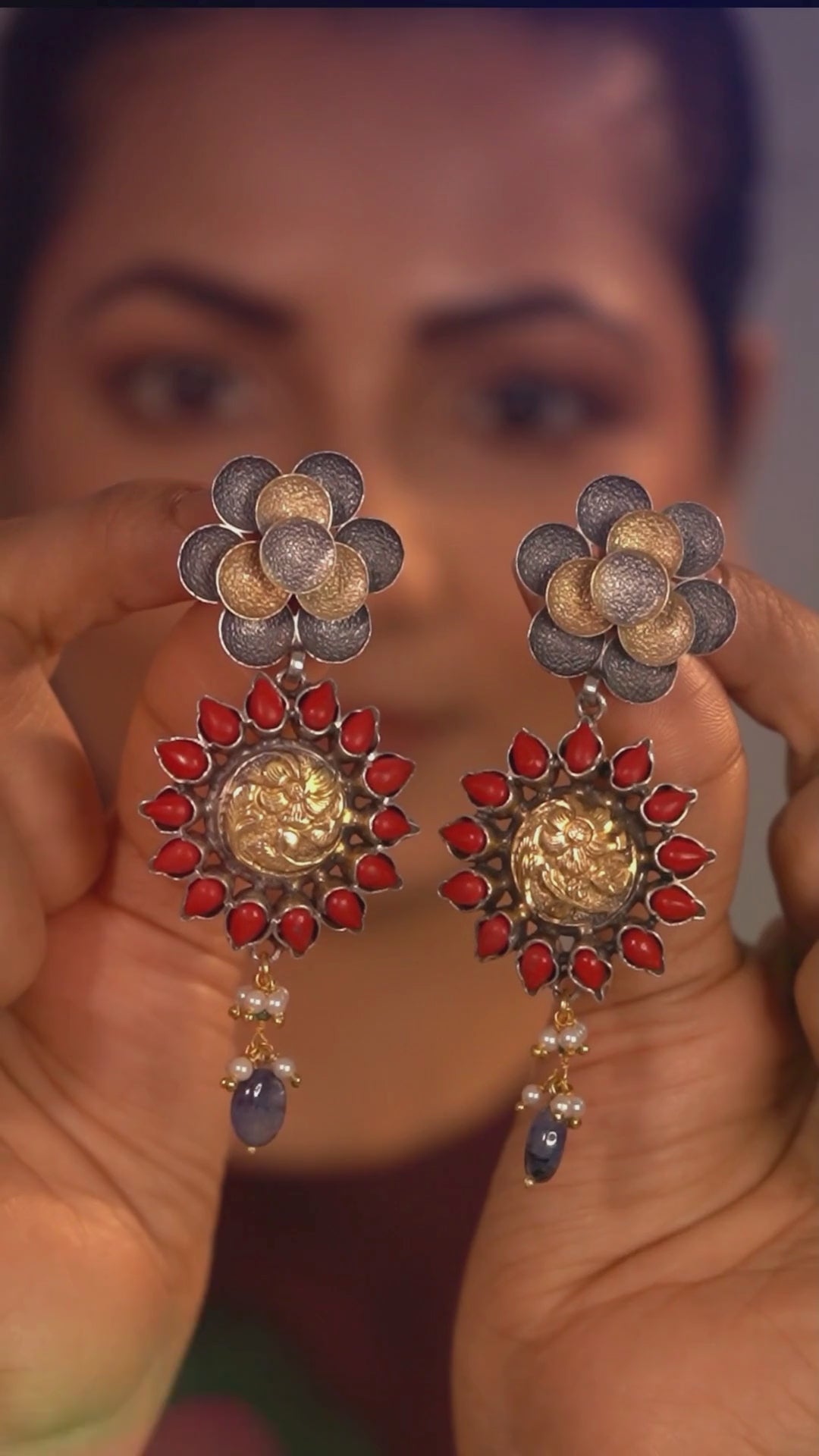 Aneena 925 silver contemporary dual-tone earring