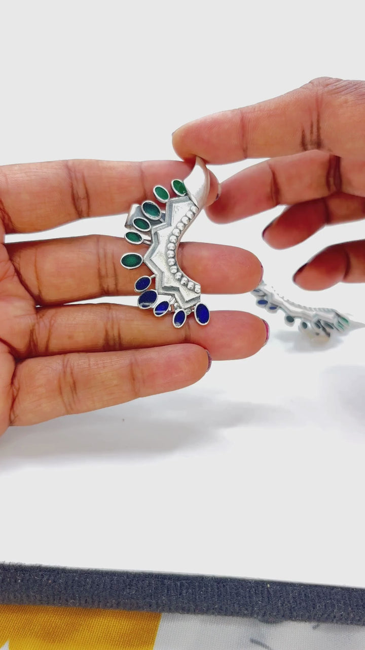 Blue & Green ear cuff - 925 silver oxidized