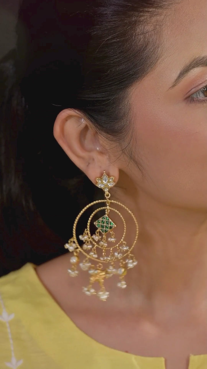 Ujjaini contemporary 925 silver earring