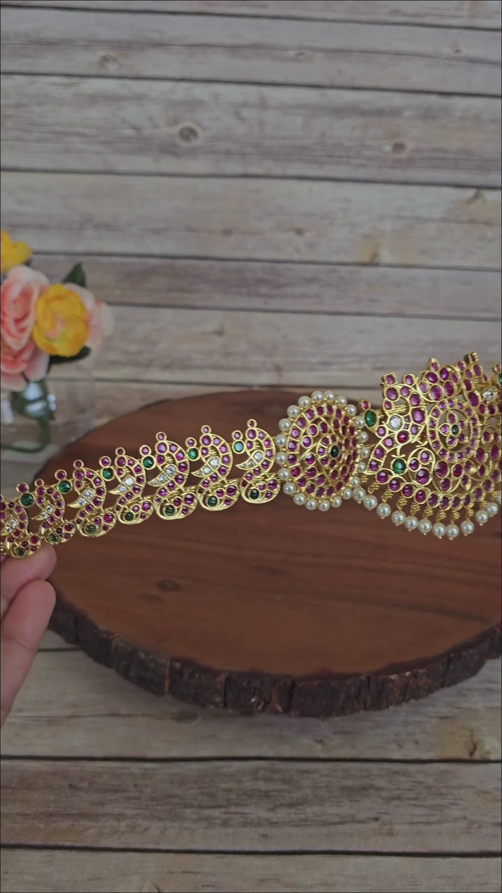 Bharatanatyam Peacock Oddiyanam – 925 Silver Gold Polish
