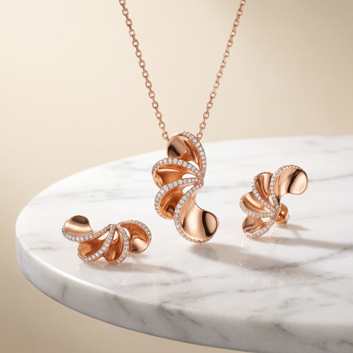 Petal Swirl 925 Silver Necklace
