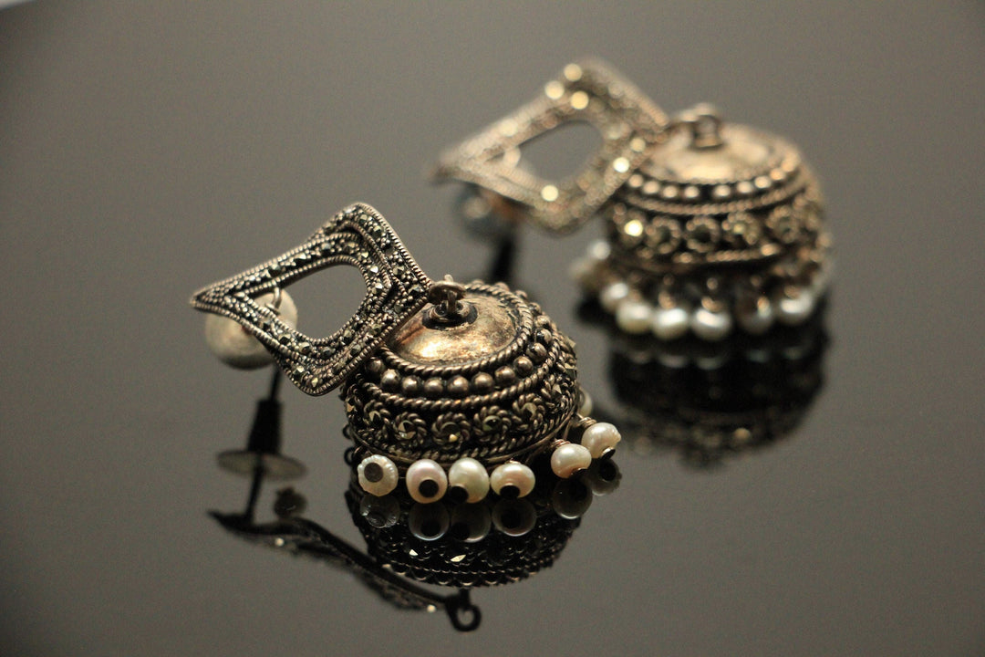 Chaarvi jhumka