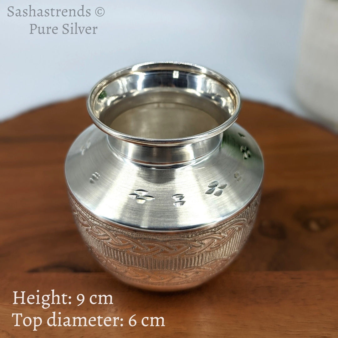 Pure silver Kalasam/Kalash 9 cm height/wgt 108 gms - silver gift items, return gift for navarathri, wedding & housewarming