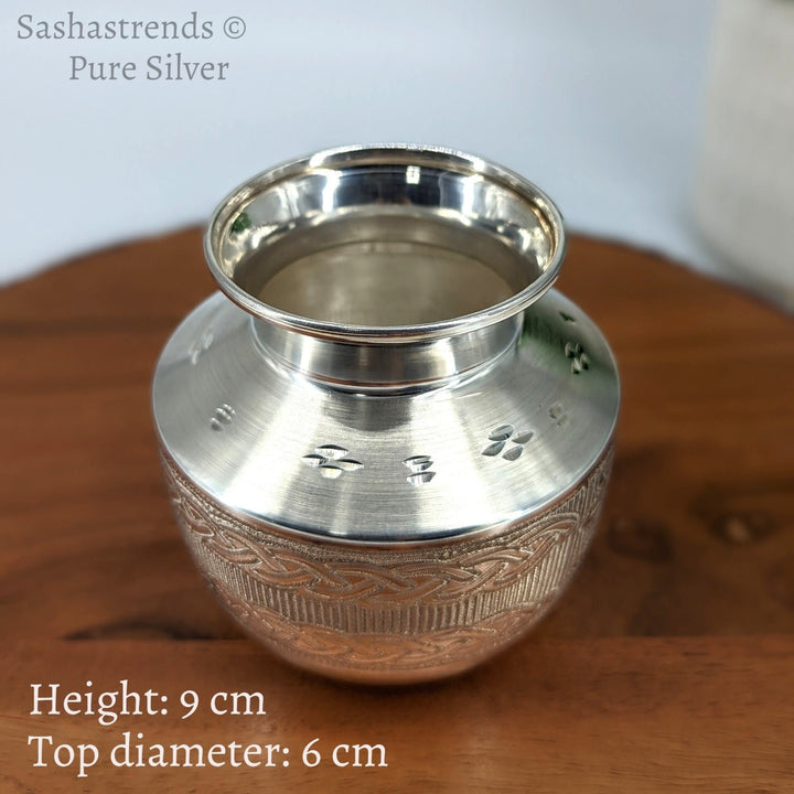 Pure silver Kalasam/Kalash 9 cm height/wgt 108 gms - silver gift items, return gift for navarathri, wedding & housewarming