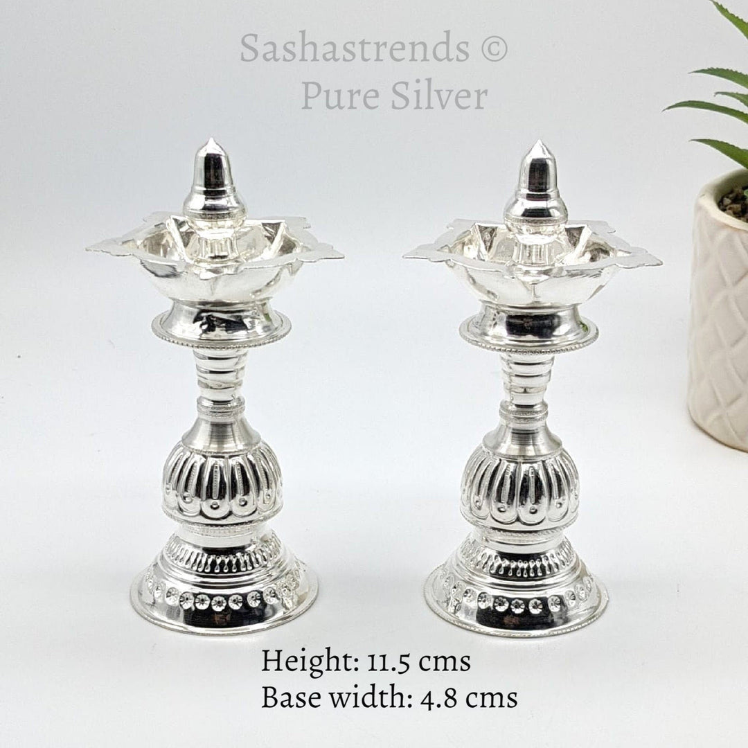 925 silver lamp/villakku height 11.5 cms -pure silver gift items- return gift for navarathri, wedding & housewarming