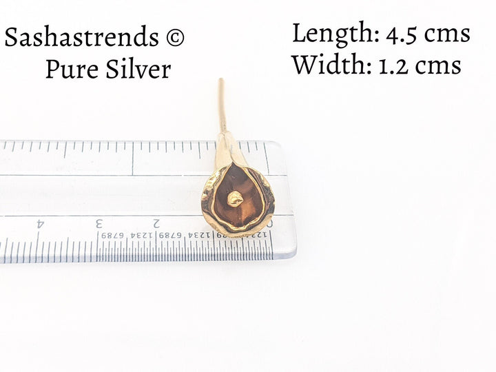 Pure silver with gold plate- lily flower- gift item- silver pooja items for home, return gift for navarathri, wedding & housewarming