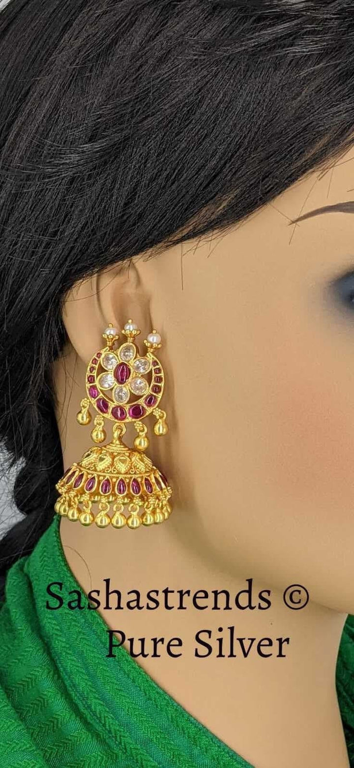 Pragya Jhumka Earring