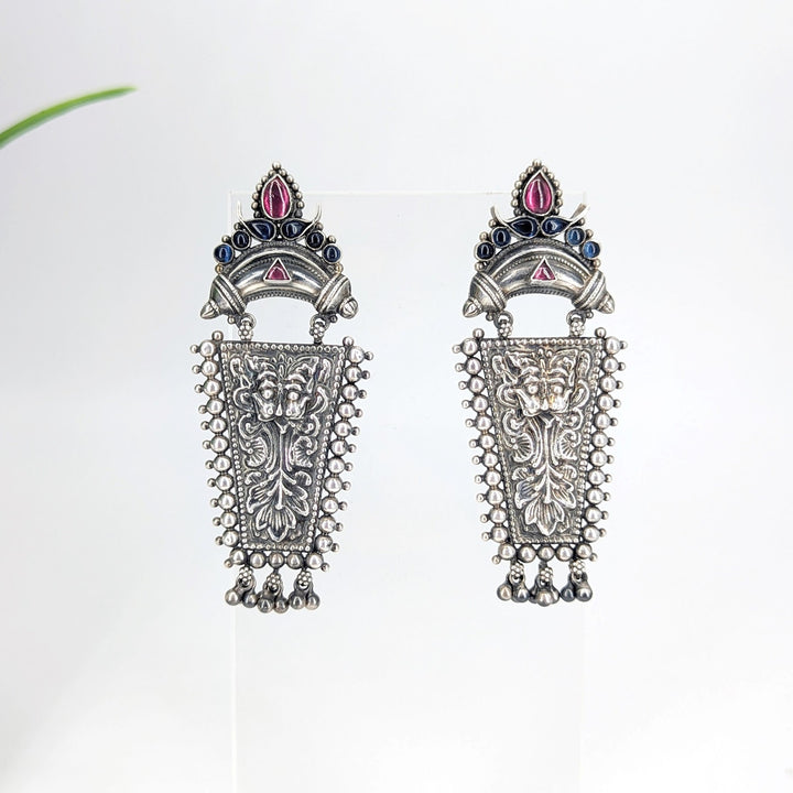 Simhamura Earring