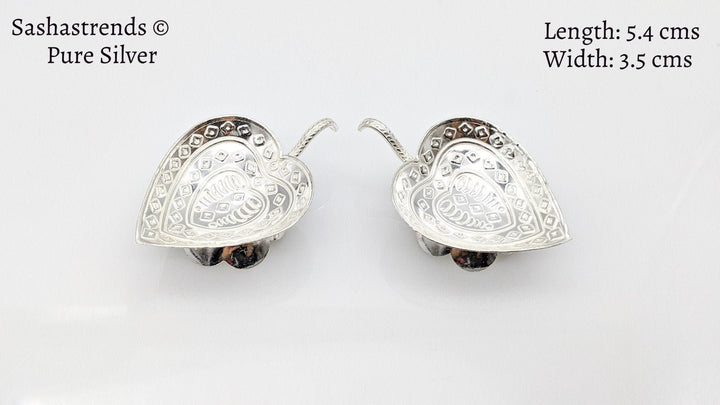 Pure silver heart diya/lamp- pure silver gift items- silver pooja items for home, return gift for navarathri, wedding & housewarming