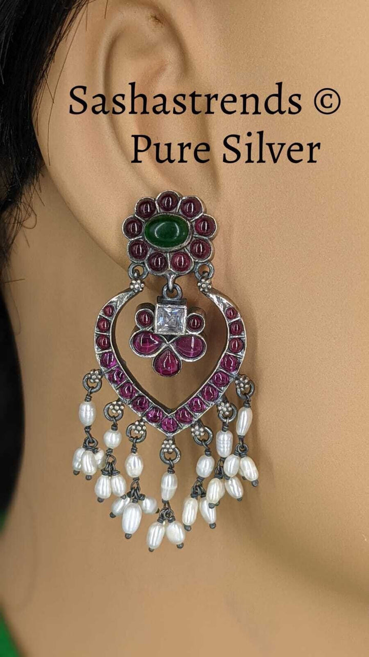 Sangavi Earring