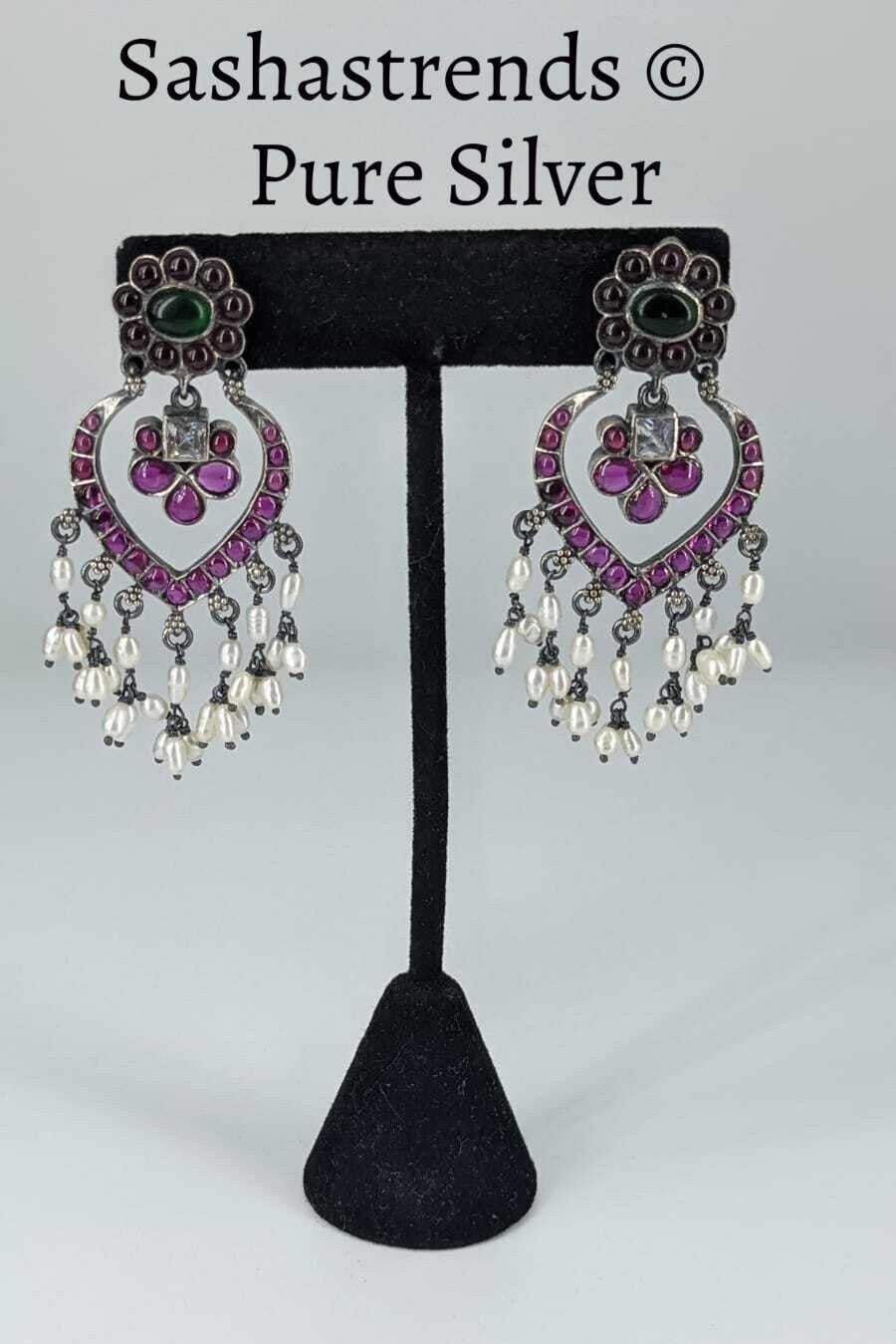 Sangavi Earring