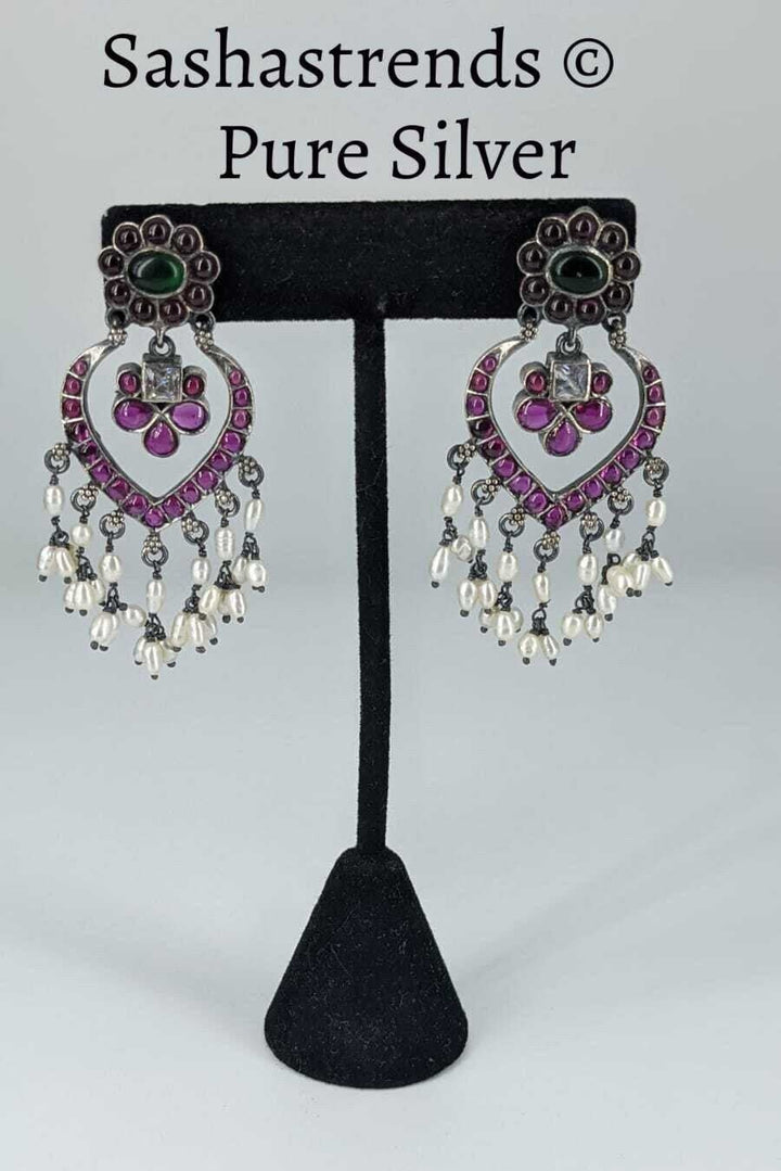Sangavi Earring