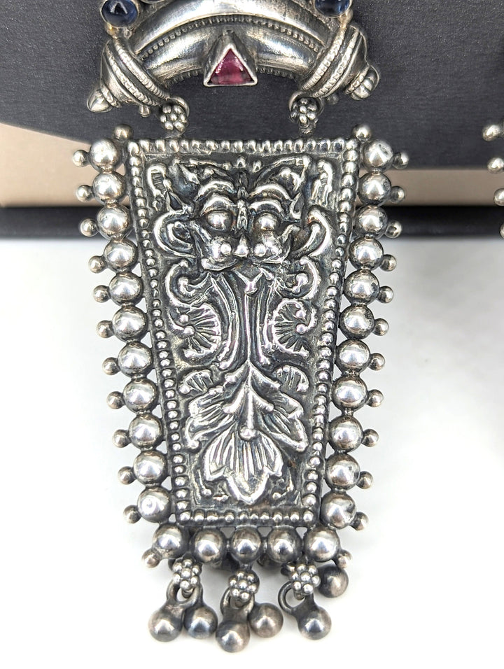 Simhamura Earring